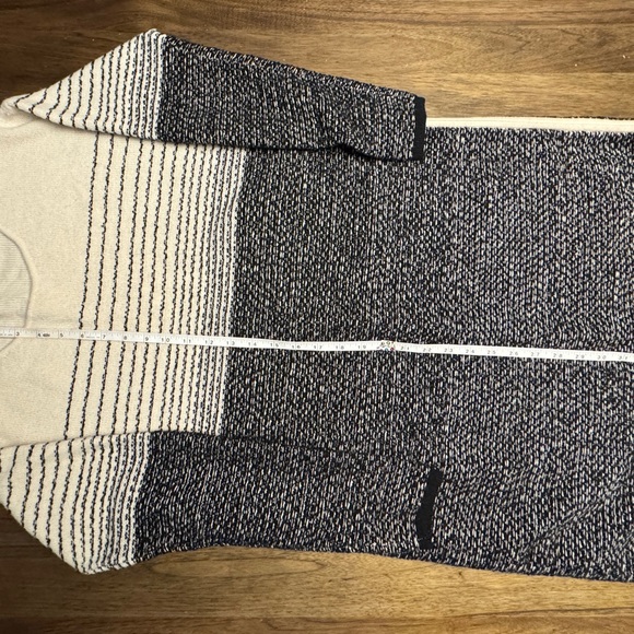 Athleta sweater dress size M. Merino wool. - Picture 4 of 5